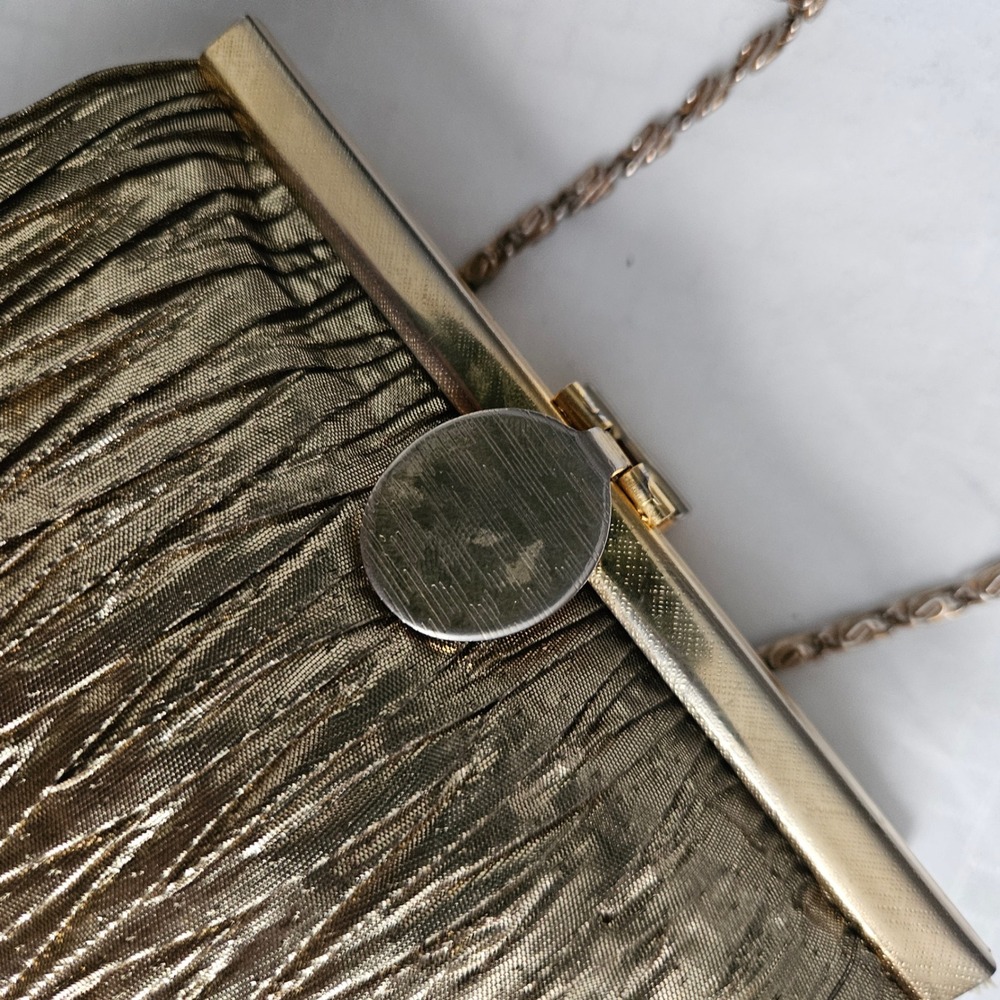 Vintage 60s La Regale Gold Metallic Evening Crossbody Hand Made Gold Chain Prom - Picture 5 of 9